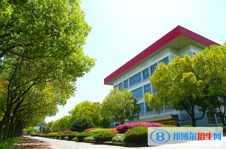 安吉上墅私立高级中学2022年入学考试
