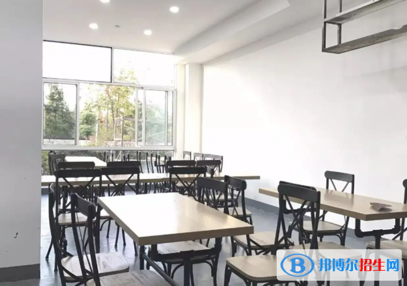 浙江常春藤国际高中2022年入学考试