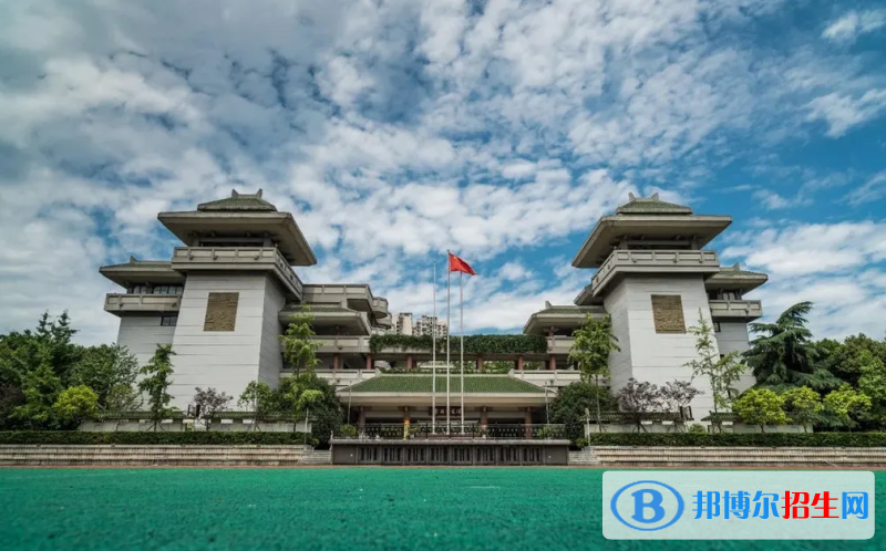 成都石室中学剑桥国际高中2022年录取分数线