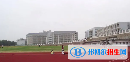 贵阳卫生学校2022年招生录取分数线