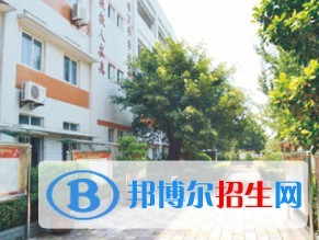 重庆2022年建筑学校报什么专业好