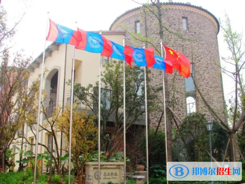 成都麓山国际光亚学校高中部2022年招生政策