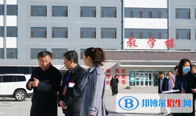 宁武县职业学校2022年宿舍条件