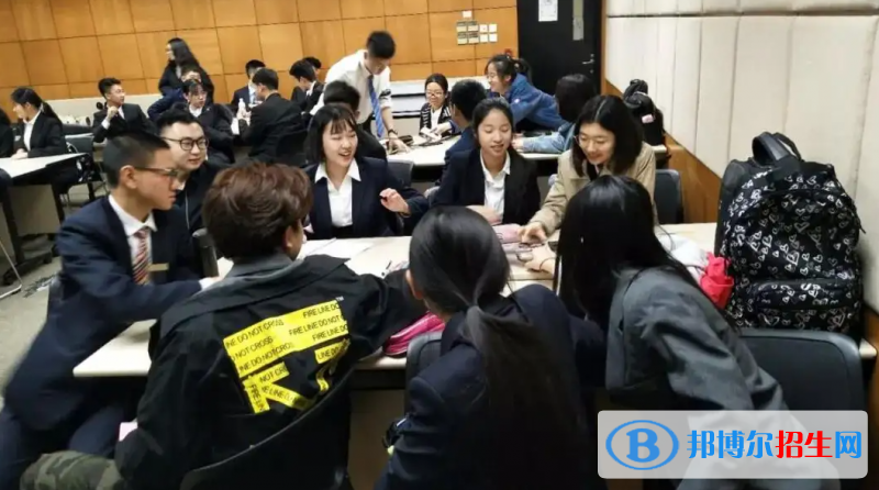 贝拉国际高中学校2022年课程体系