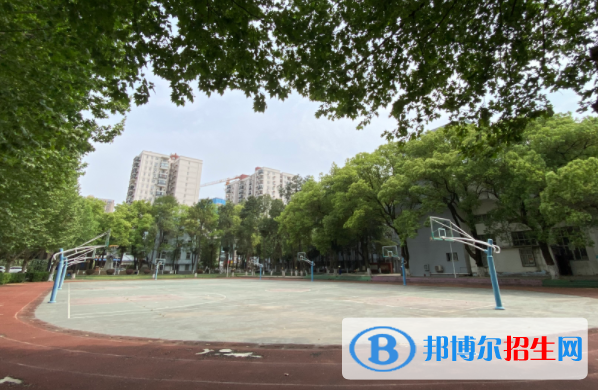 武汉城市英才技工学校2