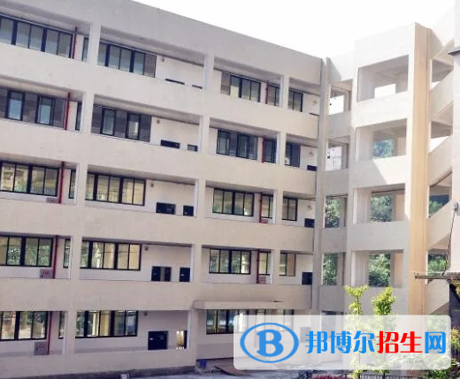 重庆2022年女生读建筑学校有前途吗