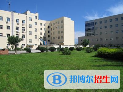 北京房山区财贸职工中等专业学校2022年招生简章