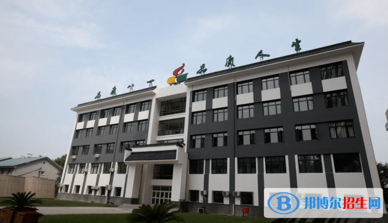 北京八一学校国际部2023年课程体系