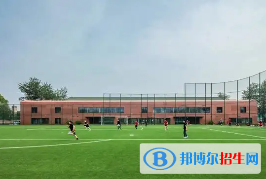 北京海淀国际学校高中部2023年课程体系