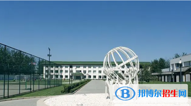 北京乐成国际学校高中部靠谱吗