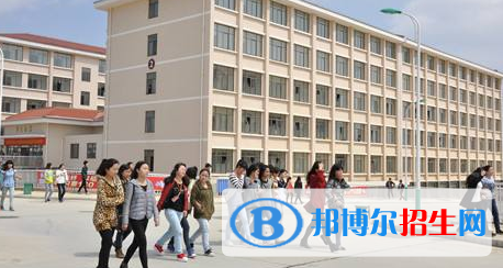 巴中希华职业学校2022年招生办联系电话