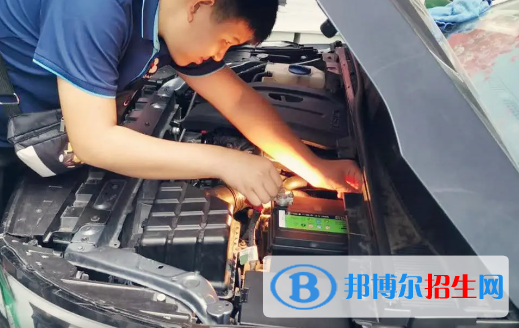 广东2022年中专学汽修学校有前途吗