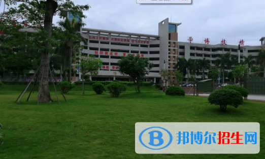 广东2022年女生学汽修学校有前途吗