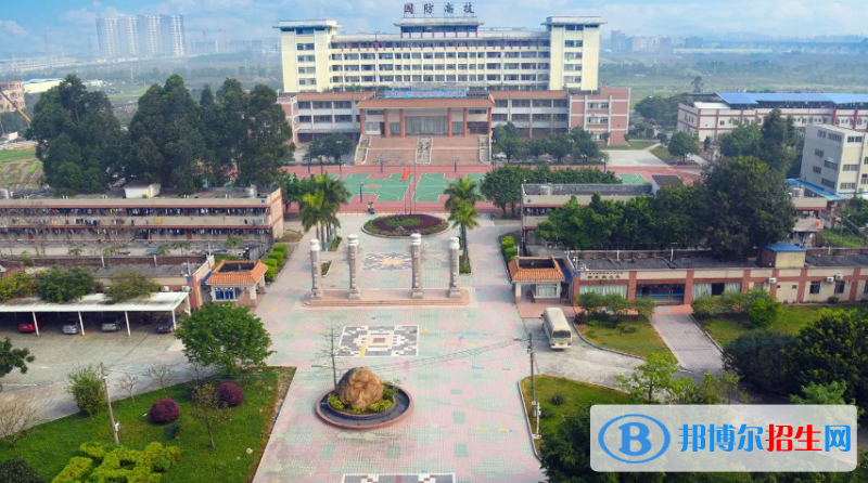 广东2022年300分能上汽修学校吗