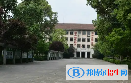 成都2022年技术铁路学校哪个好