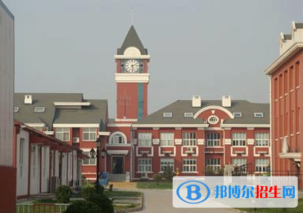 北京爱迪国际学校初中部2023年入学考试