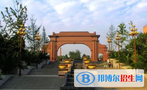成都2022年哪里的铁路学校比较好