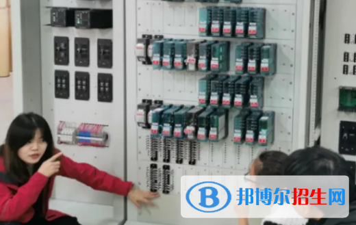 成都2022年职业技术铁路学校什么专业好