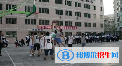 广东2022年男生读什么汽修学校好