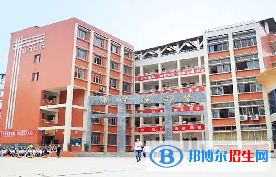 成都2022年上什么铁路学校比较好