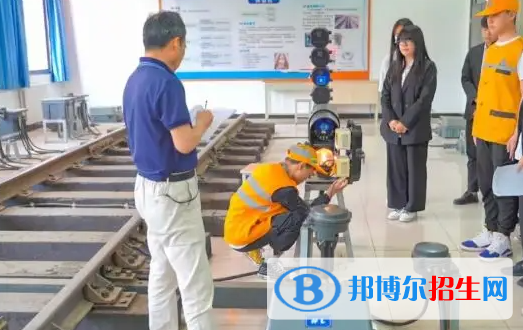 成都2022年铁路学校什么专业好