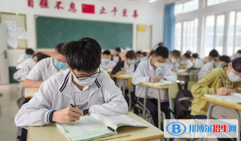 海南2023年中专学校学啥好