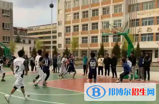 兰州2023年有哪些中专卫校在招生