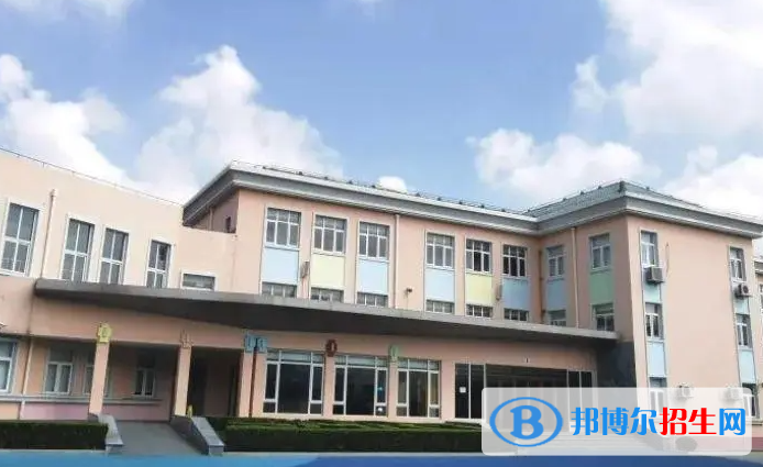 北京中芯学校小学部2023年学费标准