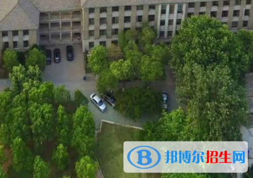 学校10