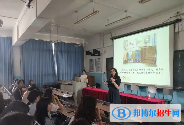 云南2023年女生学幼师学校好找工作吗