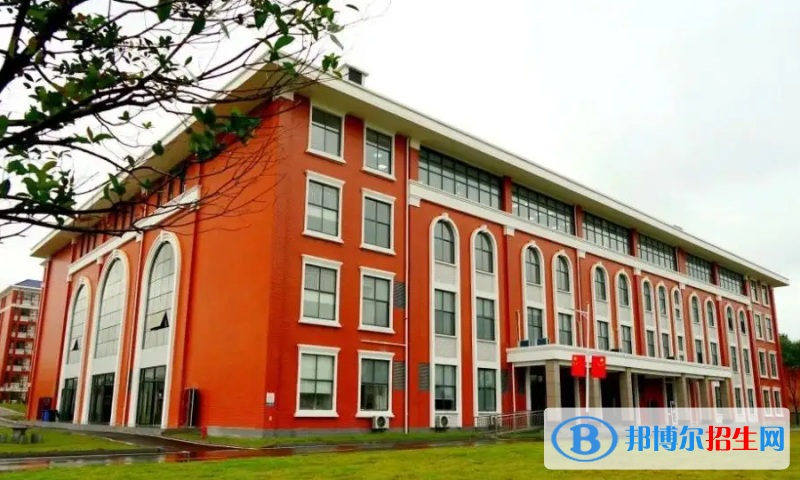 湖南2023年初中毕业报什么中专学校