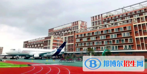 贵州2023初中生能考电子商务学校吗