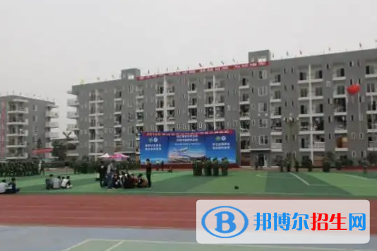 成都2023年铁路学校好么