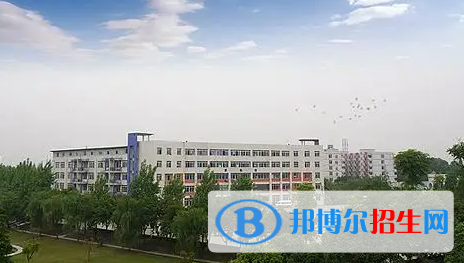 成都2023年铁路学校哪个比较好