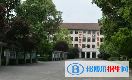 成都2023年哪些铁路学校比较好