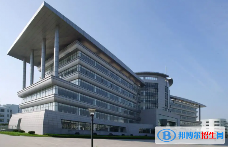 重庆2023年初中毕业想上中专