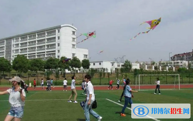 重庆2023年初中毕业如何读中专