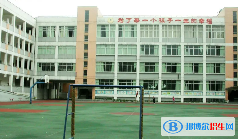 重庆2023年初中毕业可以读中专吗