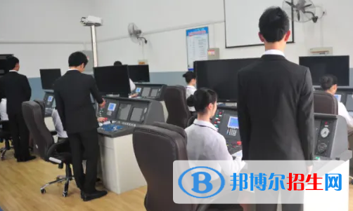 成都2023年学铁路学校好不好