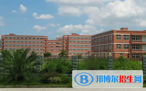 成都2023年上铁路学校好