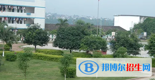 广西2023年中专和计算机学校哪个更好