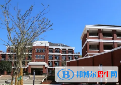 宜昌龙盘湖国际学校初中部2023年录取分数线2