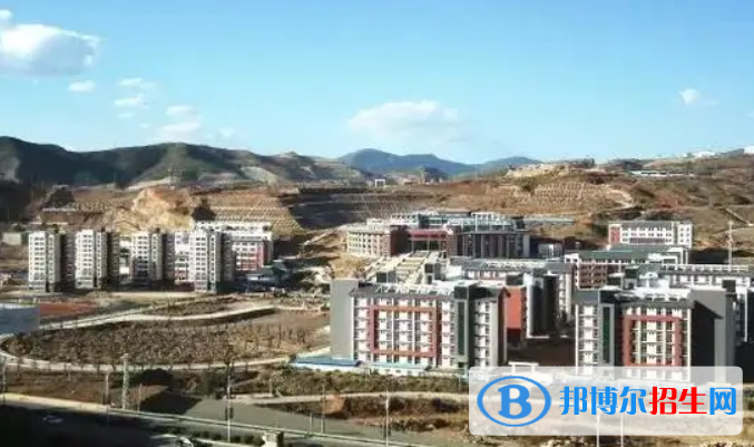 云南2023年有哪些卫校