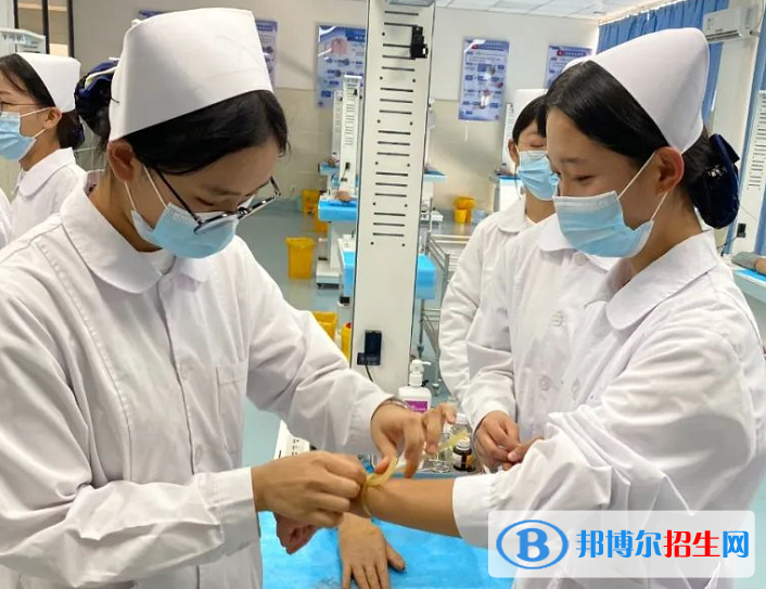 红河州卫生护理学校