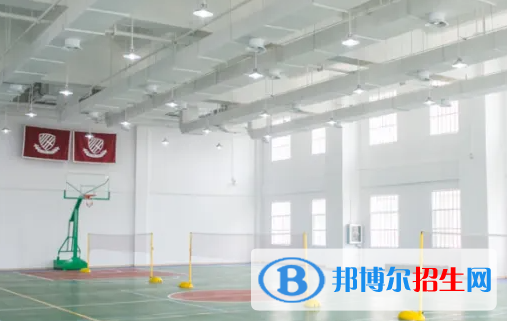 武汉三牛中美中学初中部2023年学费标准2