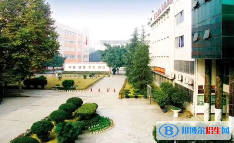 重庆2023年幼师学校里都有什么专业