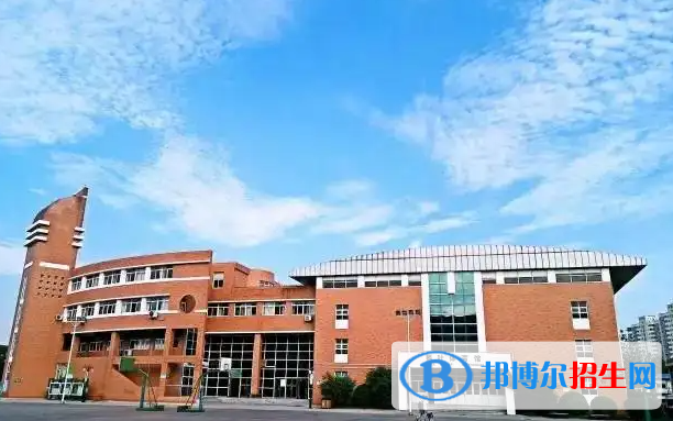 天津开发区国际学校初中部2023年报名时间2