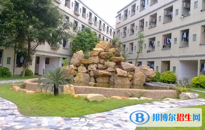 广东2023年汽修学校多少钱