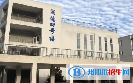 成都2023年有啥好铁路学校