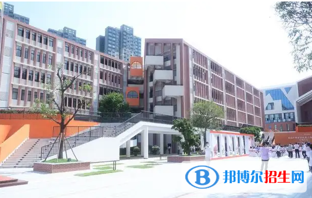 南海外国语学校初中部2023年学费标准2